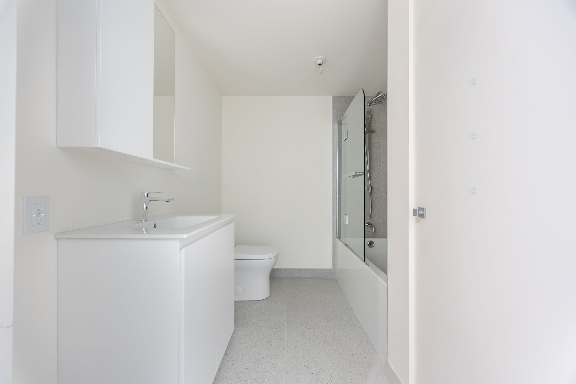 Salle de bains - 1606-360 Rue Mayor, Montréal (Ville-Marie), QC - Indoor Photo Showing Bathroom