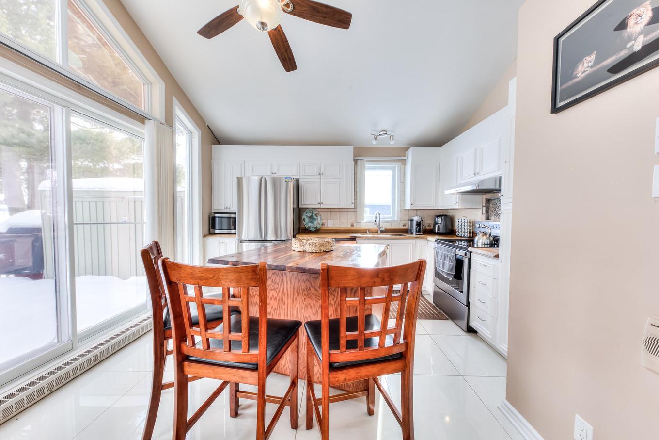 Salle à manger - 471 Av. De Venise O., Venise-En-Québec, QC - Indoor