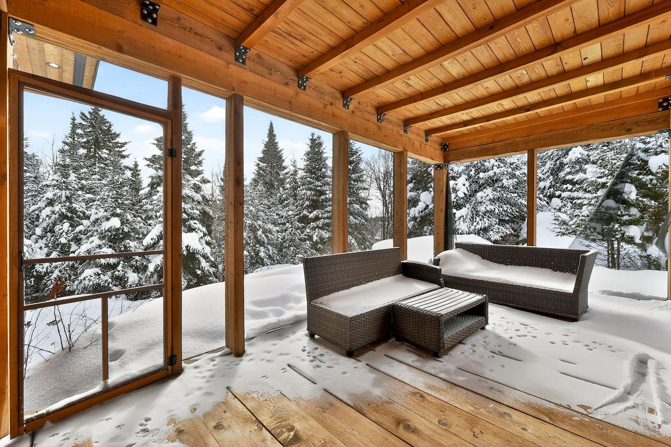 Terrasse - 599 Ch. De L'Artisan, Sainte-Lucie-Des-Laurentides, QC - Outdoor With Exterior