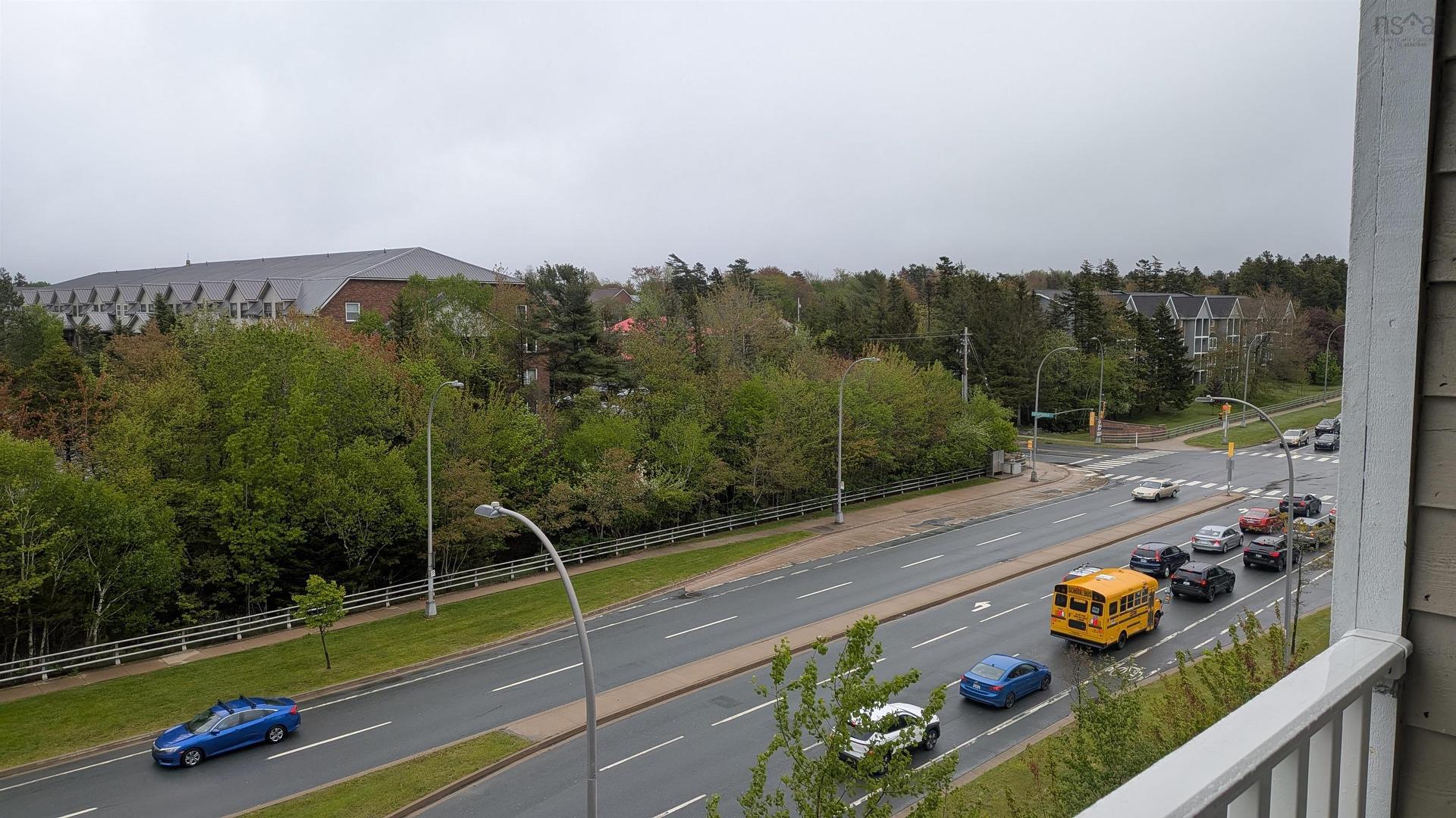 403 15 Langbrae Drive, Halifax, NS