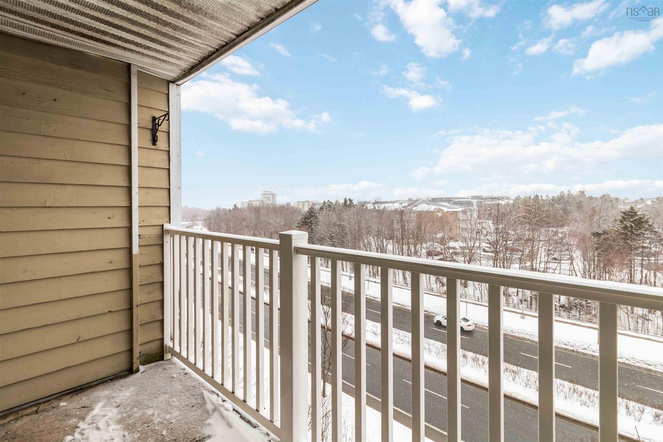 403 15 Langbrae Drive, Halifax, NS