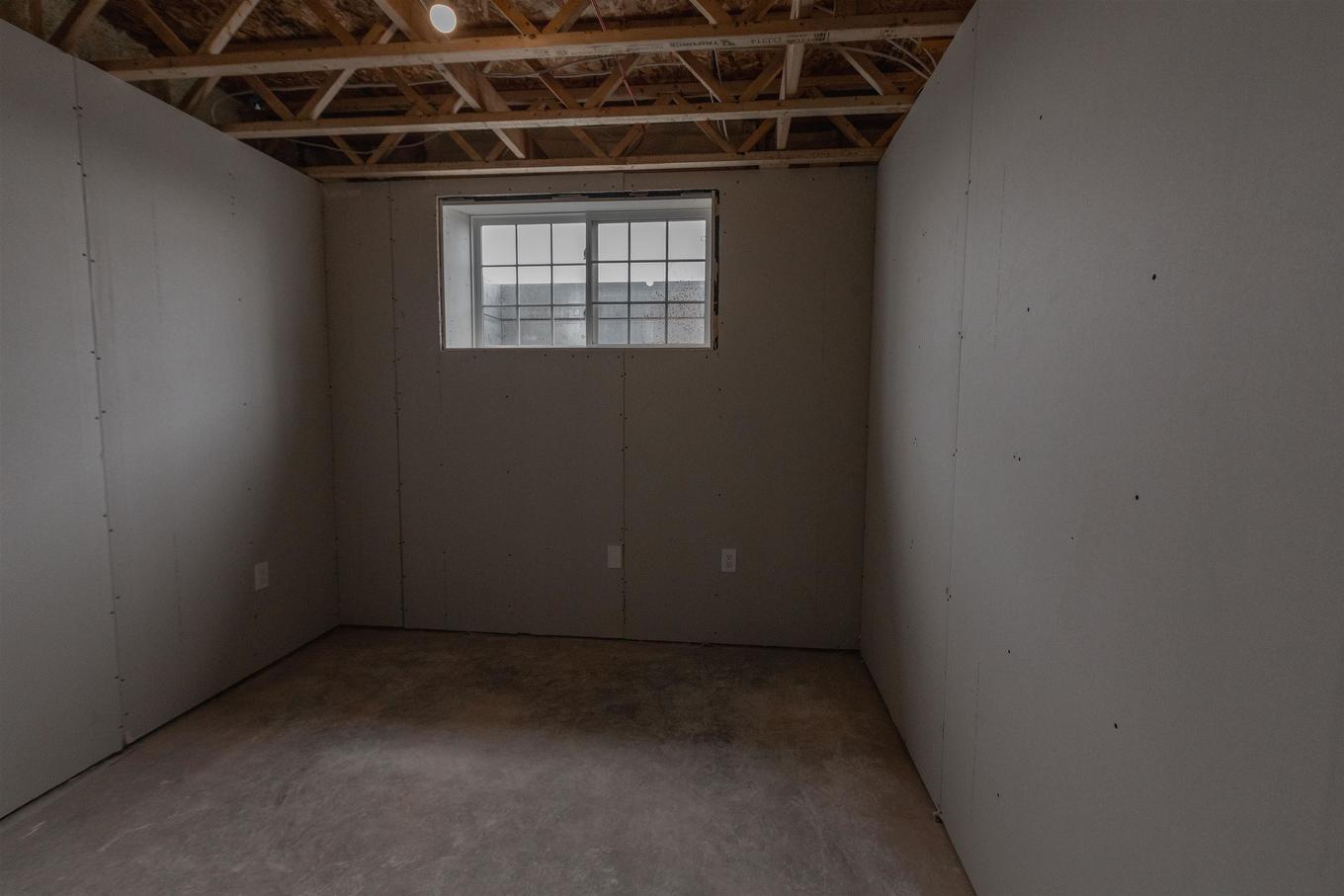 43 Moar Road, Georgetown Royalty, PE - Indoor Photo Showing Basement