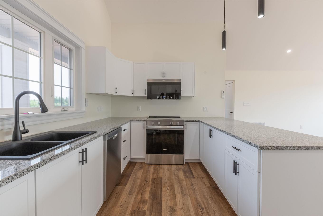 43 Moar Road, Georgetown Royalty, PE - Indoor Photo Showing Kitchen With Double Sink With Upgraded Kitchen