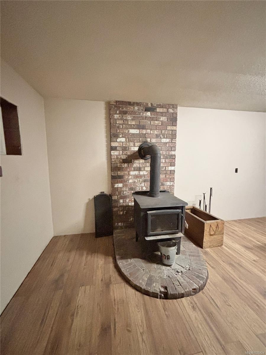 649 Nimpkish Dr, Gold River, BC