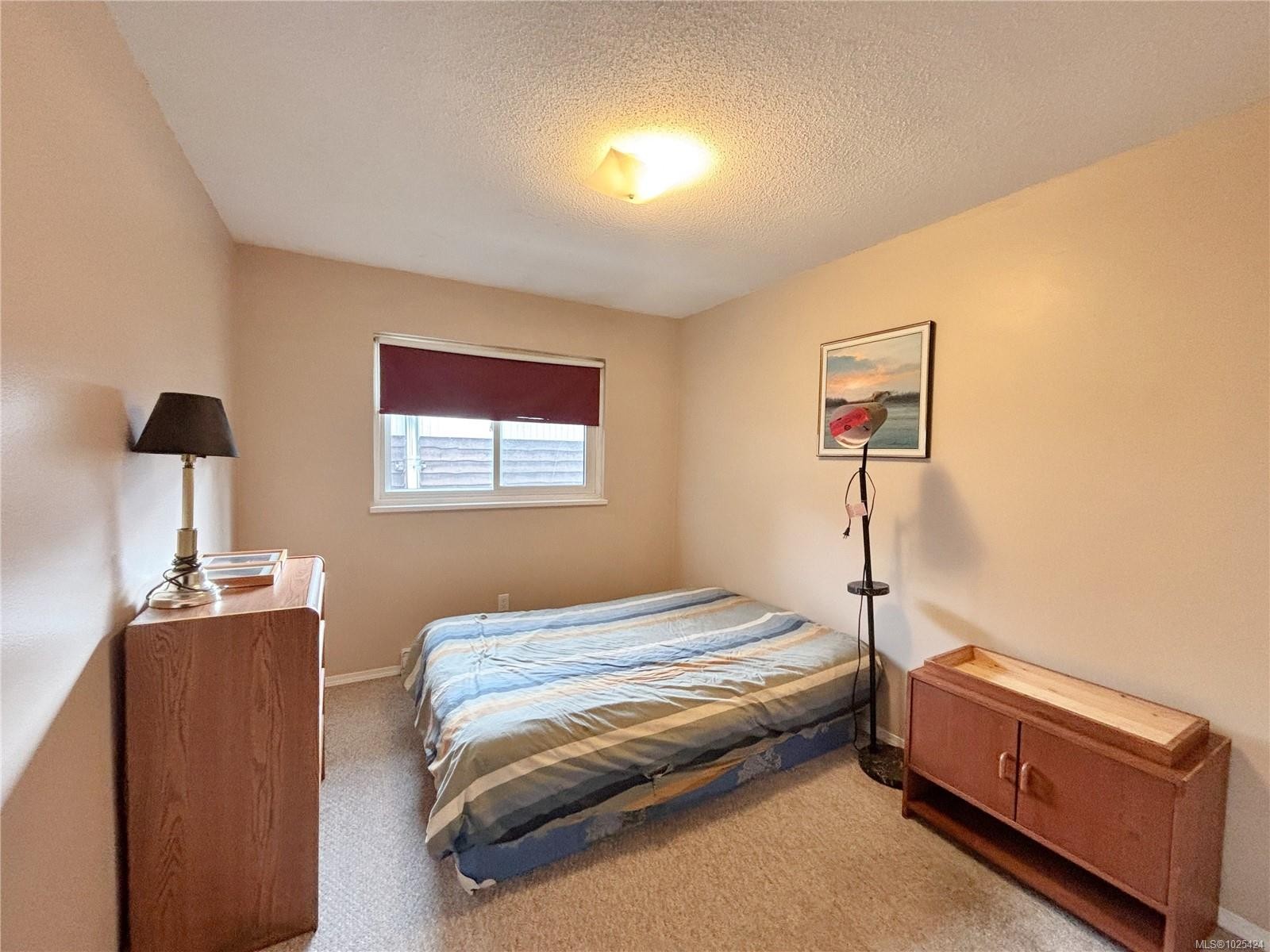 649 Nimpkish Dr, Gold River, BC