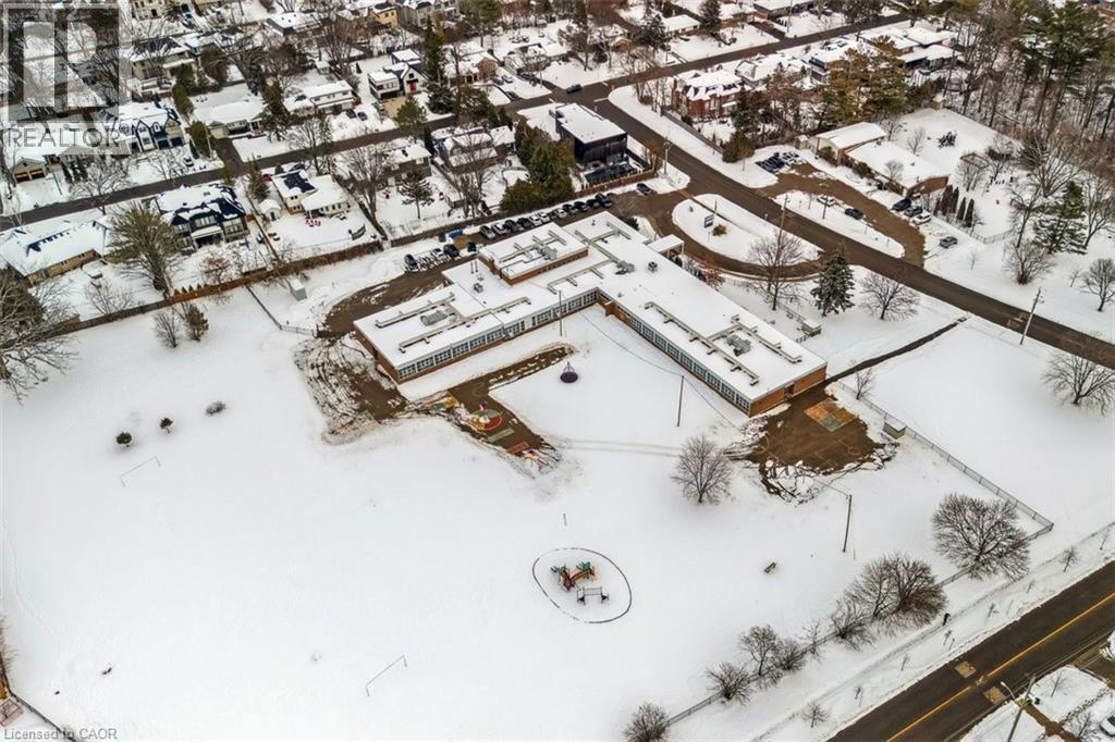 1332 Rebecca Street, Oakville, ON - Outdoor With View