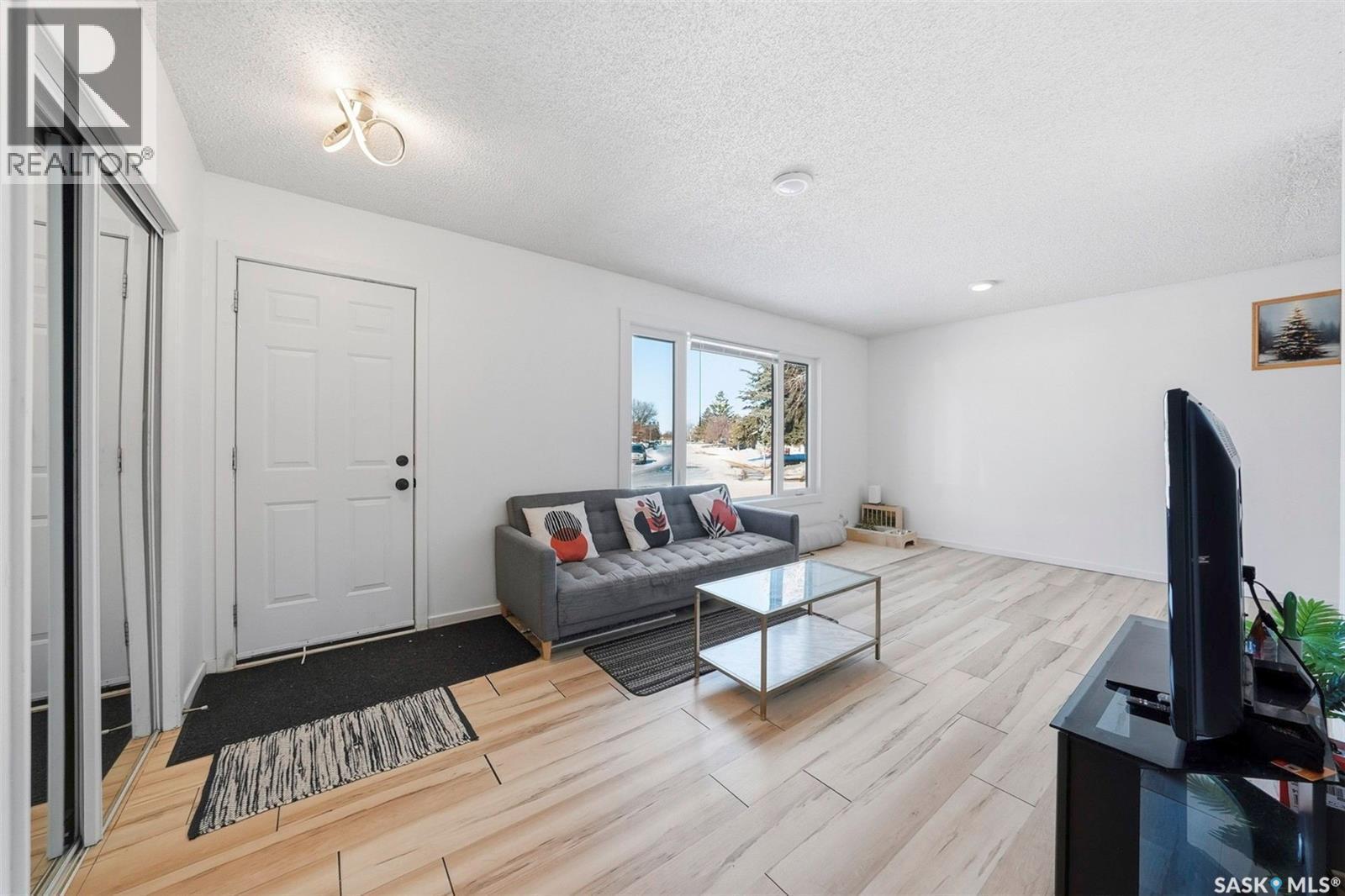 60 Morris Drive, Saskatoon, SK