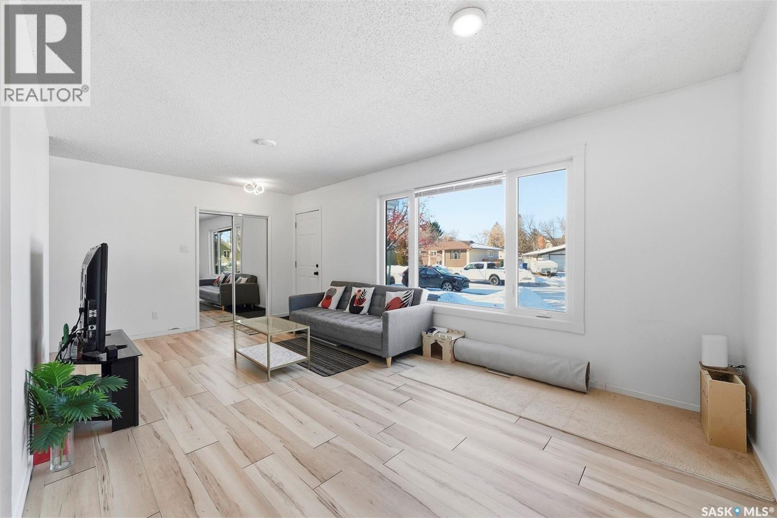 60 Morris Drive, Saskatoon, SK