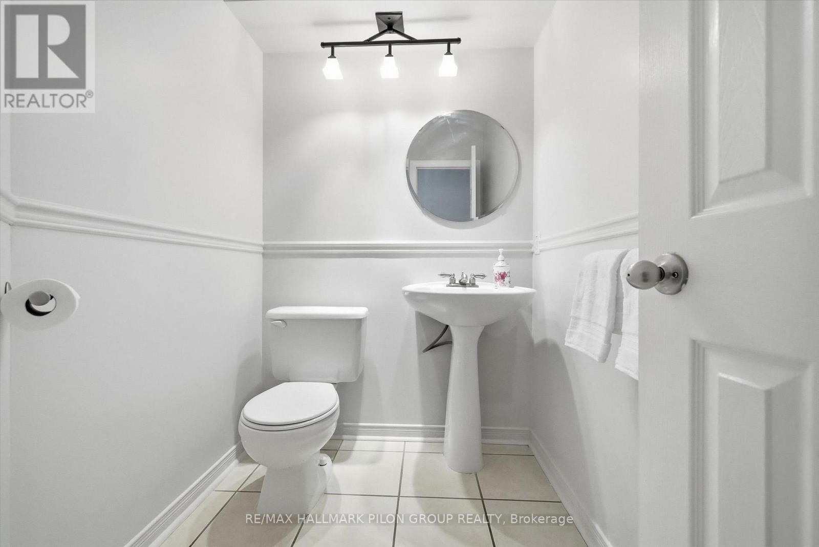 205 Briston Private, Ottawa, ON - Indoor Photo Showing Bathroom
