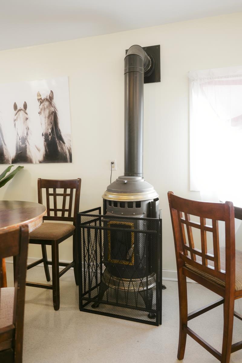 13 State Ave, Fort Assiniboine, AB