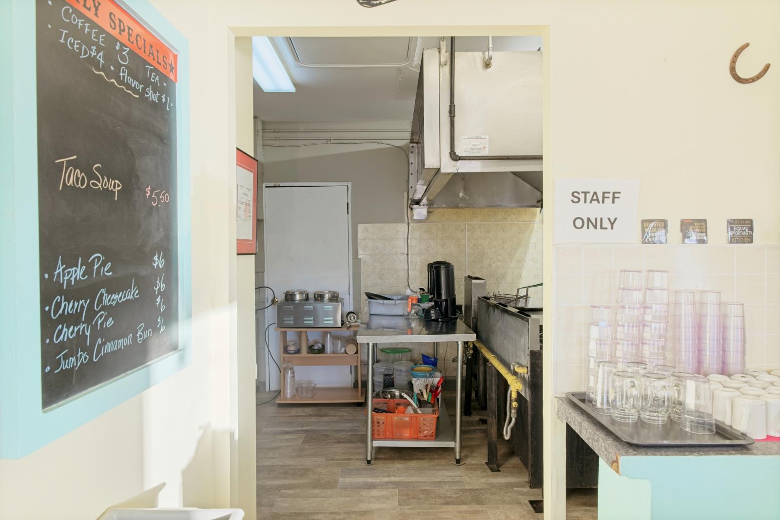 13 State Ave, Fort Assiniboine, AB