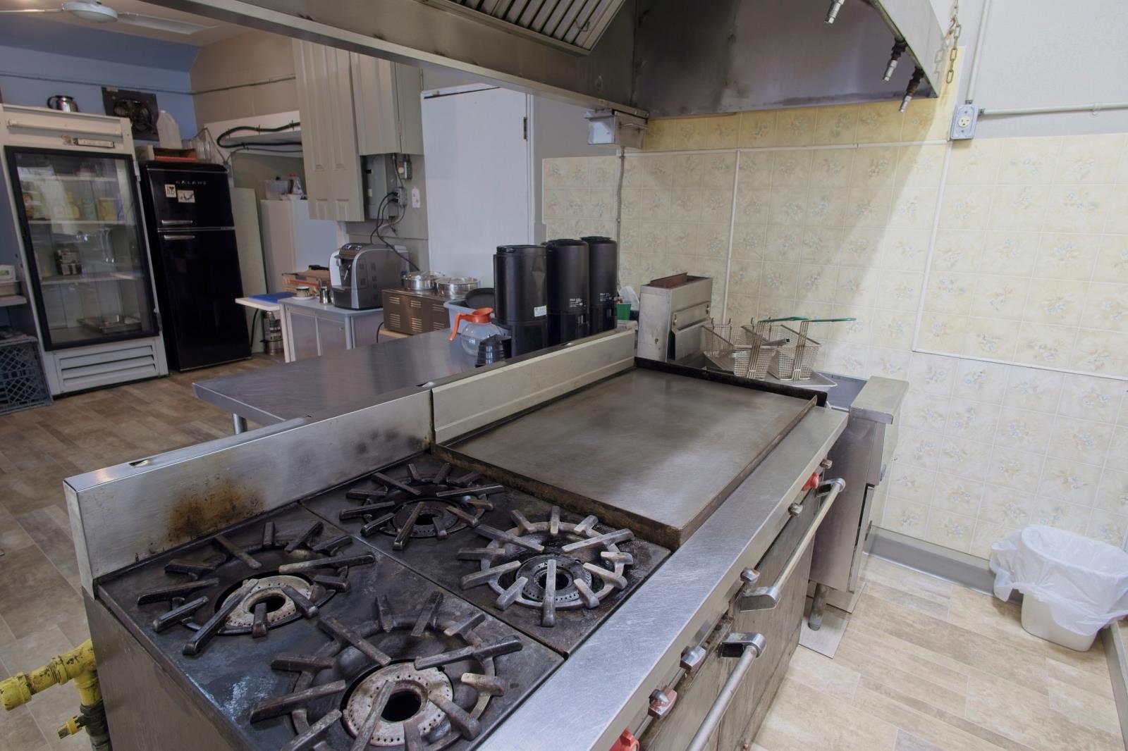 13 State Ave, Fort Assiniboine, AB