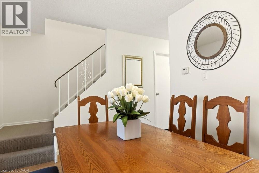 82 San Remo Drive, Hamilton, ON - Indoor Photo Showing Other Room