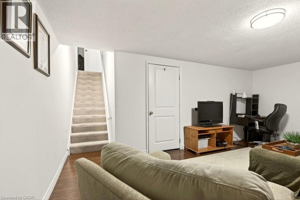 82 San Remo Drive, Hamilton, ON - Indoor