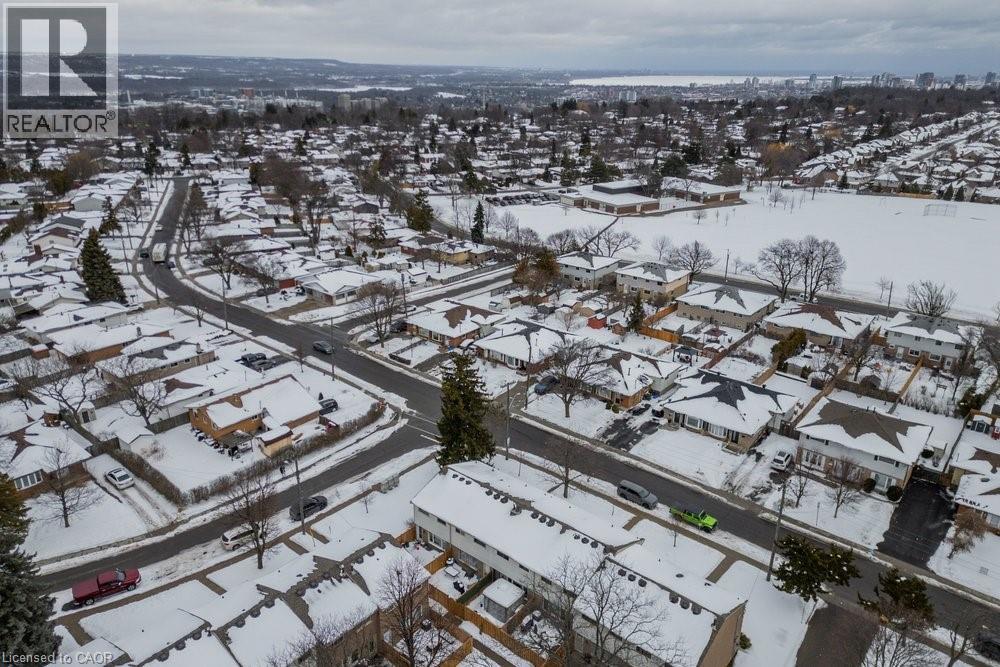 82 San Remo Drive, Hamilton, ON - Outdoor With View