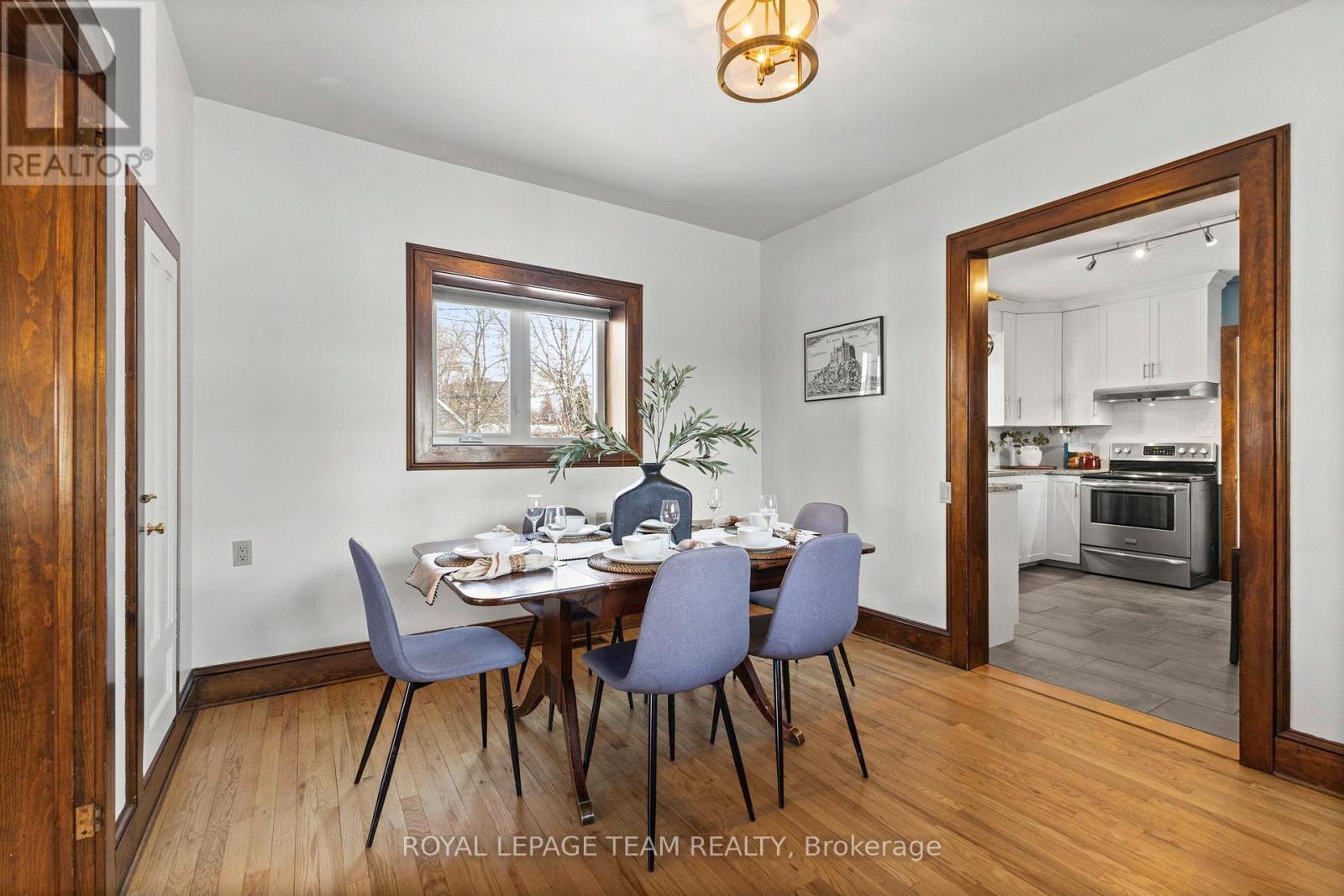 92 Third Avenue, Ottawa, ON - Indoor Photo Showing Dining Room