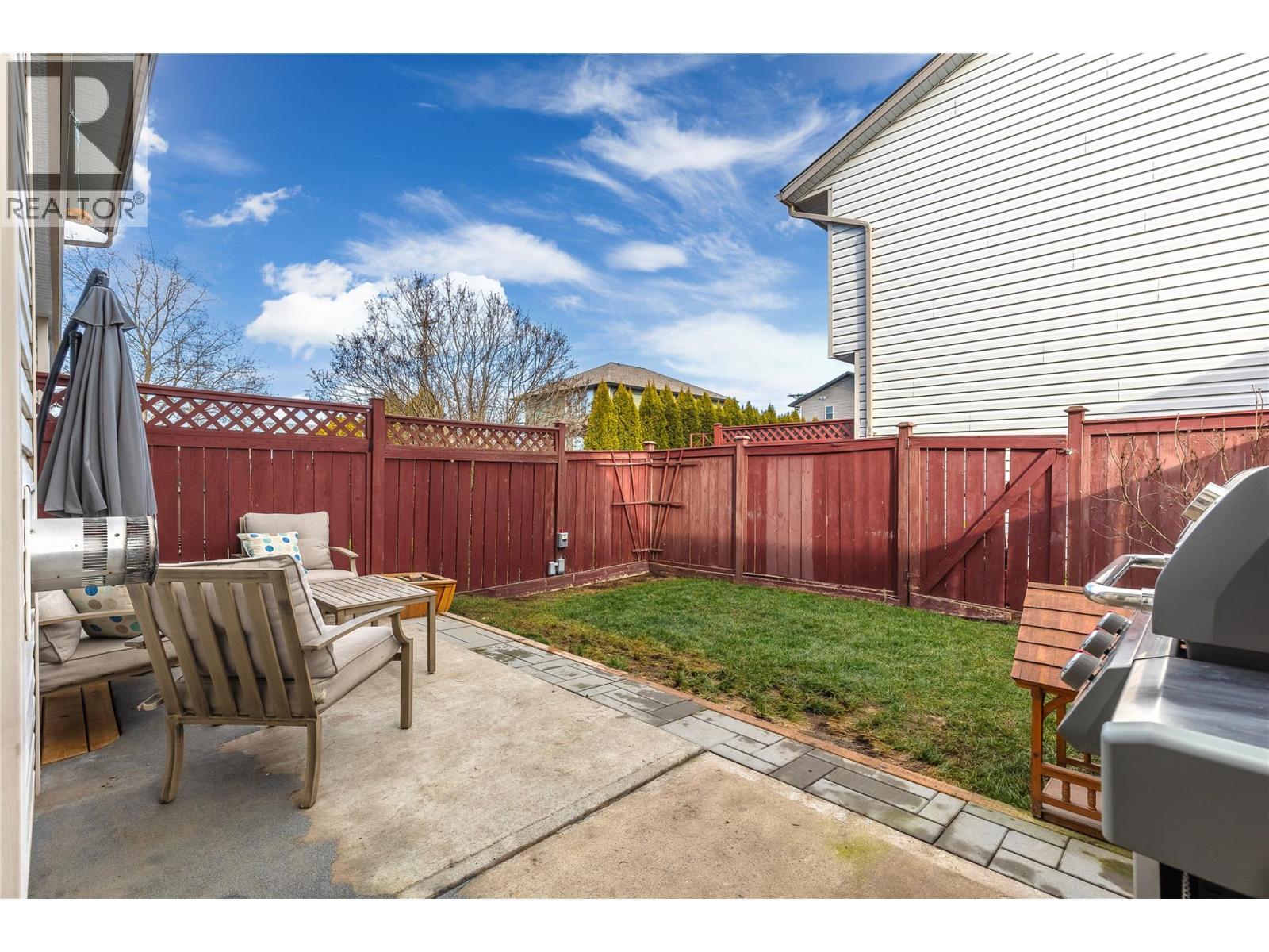2395 Pleasant Valley Road Unit# 14, Armstrong, BC - Outdoor With Deck Patio Veranda