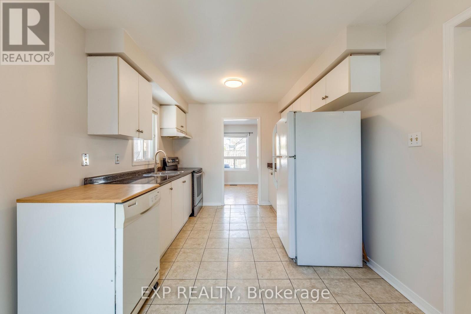 4719 Rosebush Road, Mississauga, ON - Indoor Photo Showing Kitchen