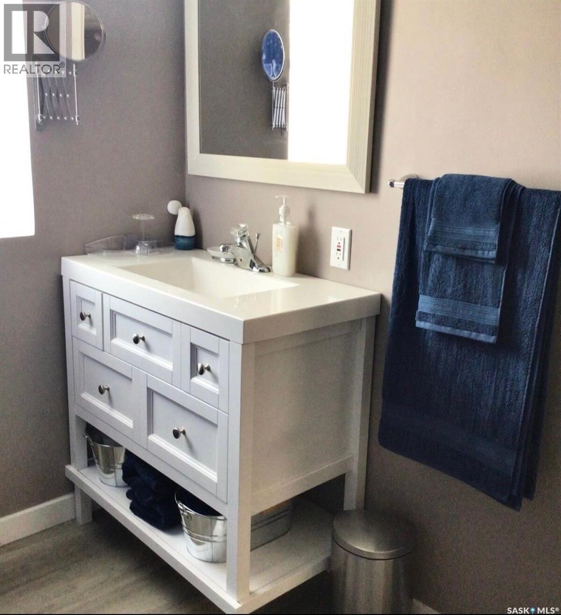 104 Briere Drive, Regina Beach, SK - Indoor Photo Showing Bathroom