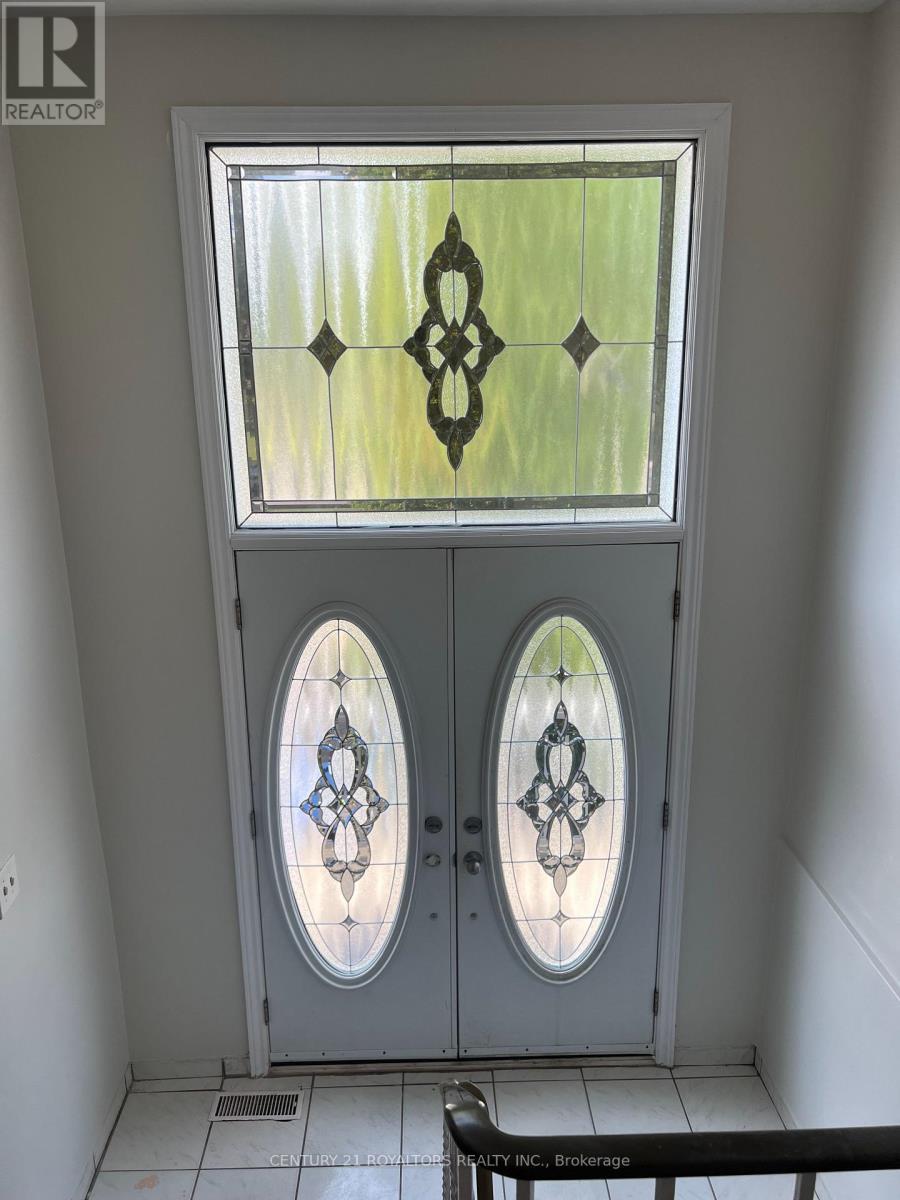 7242 Sills Road, Mississauga, ON - Indoor Photo Showing Other Room