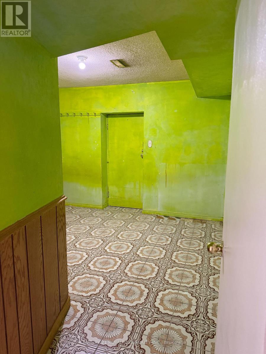 7242 Sills Road, Mississauga, ON -