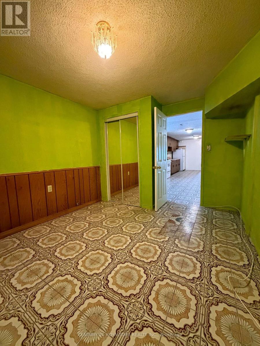 7242 Sills Road, Mississauga, ON - Photo Showing Other Room