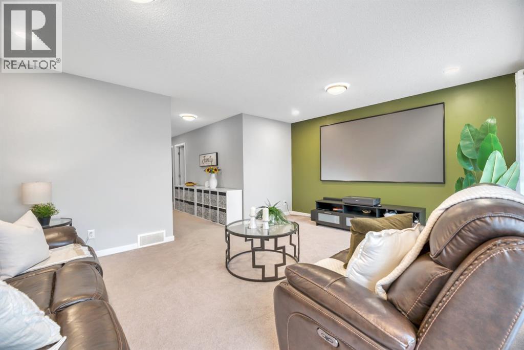 63 Walgrove Way Se, Calgary, AB - Indoor