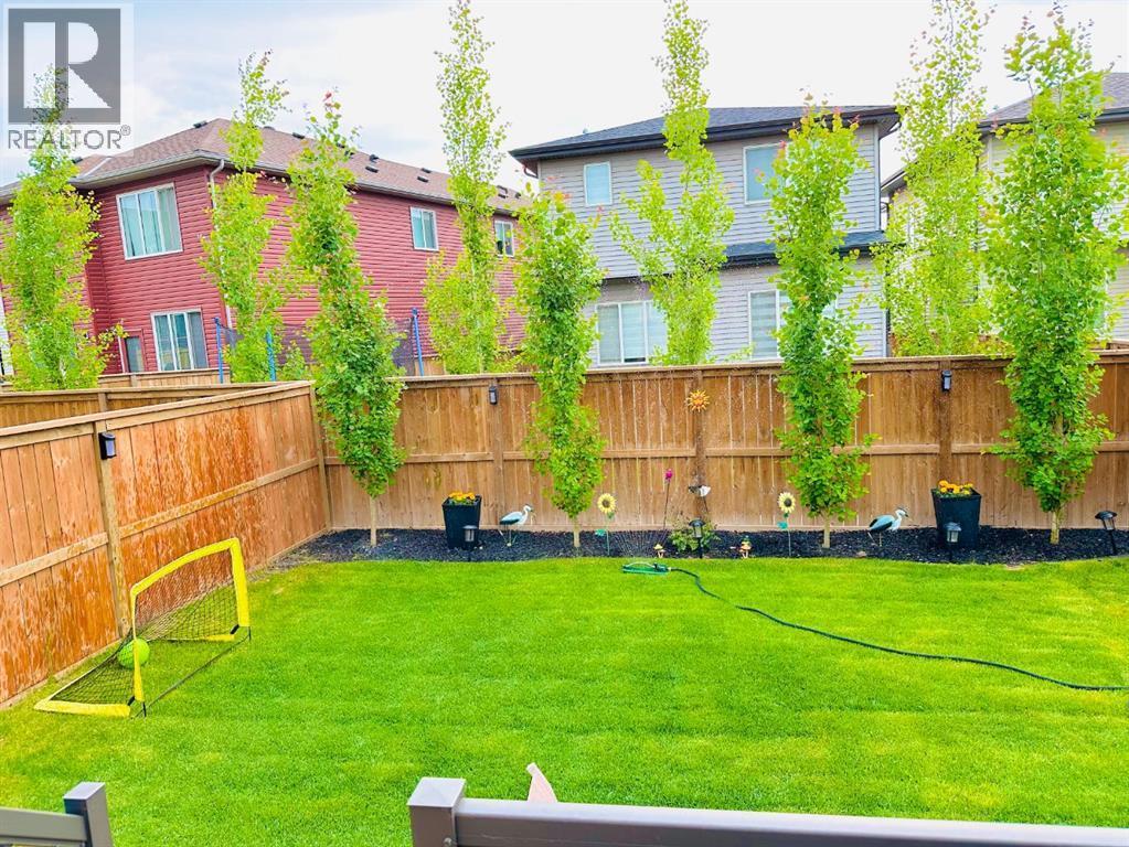 63 Walgrove Way Se, Calgary, AB - Outdoor