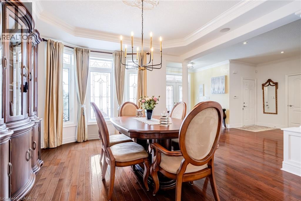 17 Mcnutt Street, Brampton, ON - Indoor Photo Showing Dining Room