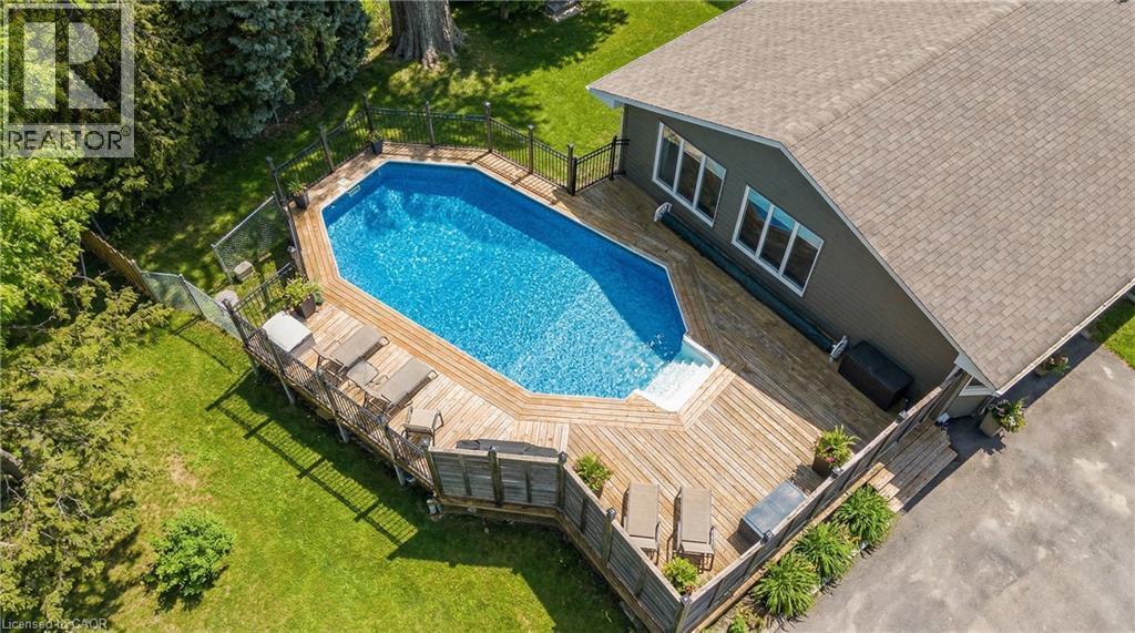 15 Ireson Road, Burlington, ON - Outdoor