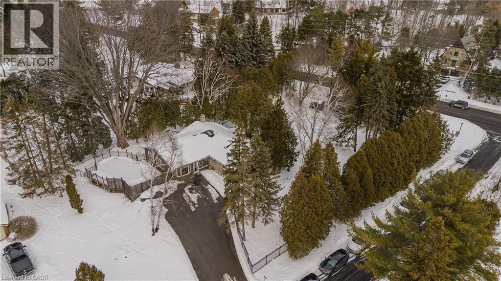 15 Ireson Road, Burlington, ON - Outdoor With View
