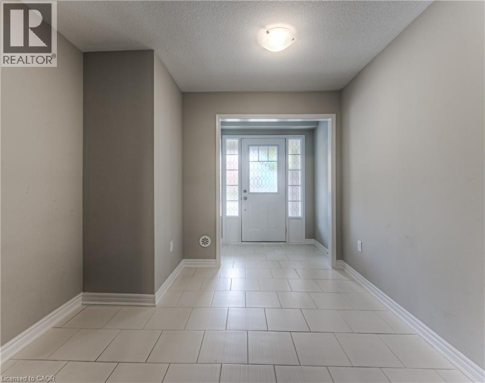 225 Netherby Lane, Kitchener, ON - Indoor Photo Showing Other Room