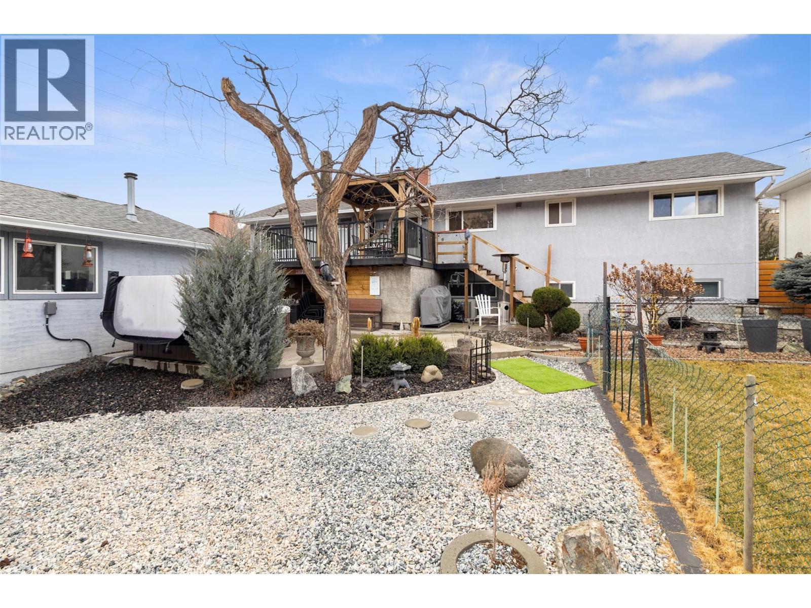 1886 Valleyview Drive, Kamloops, BC - Outdoor