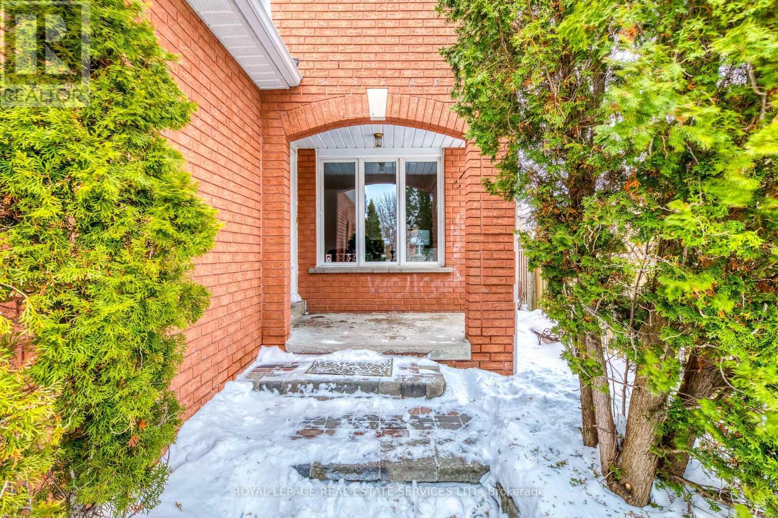 1452 Rimon Street, Mississauga, ON - Outdoor