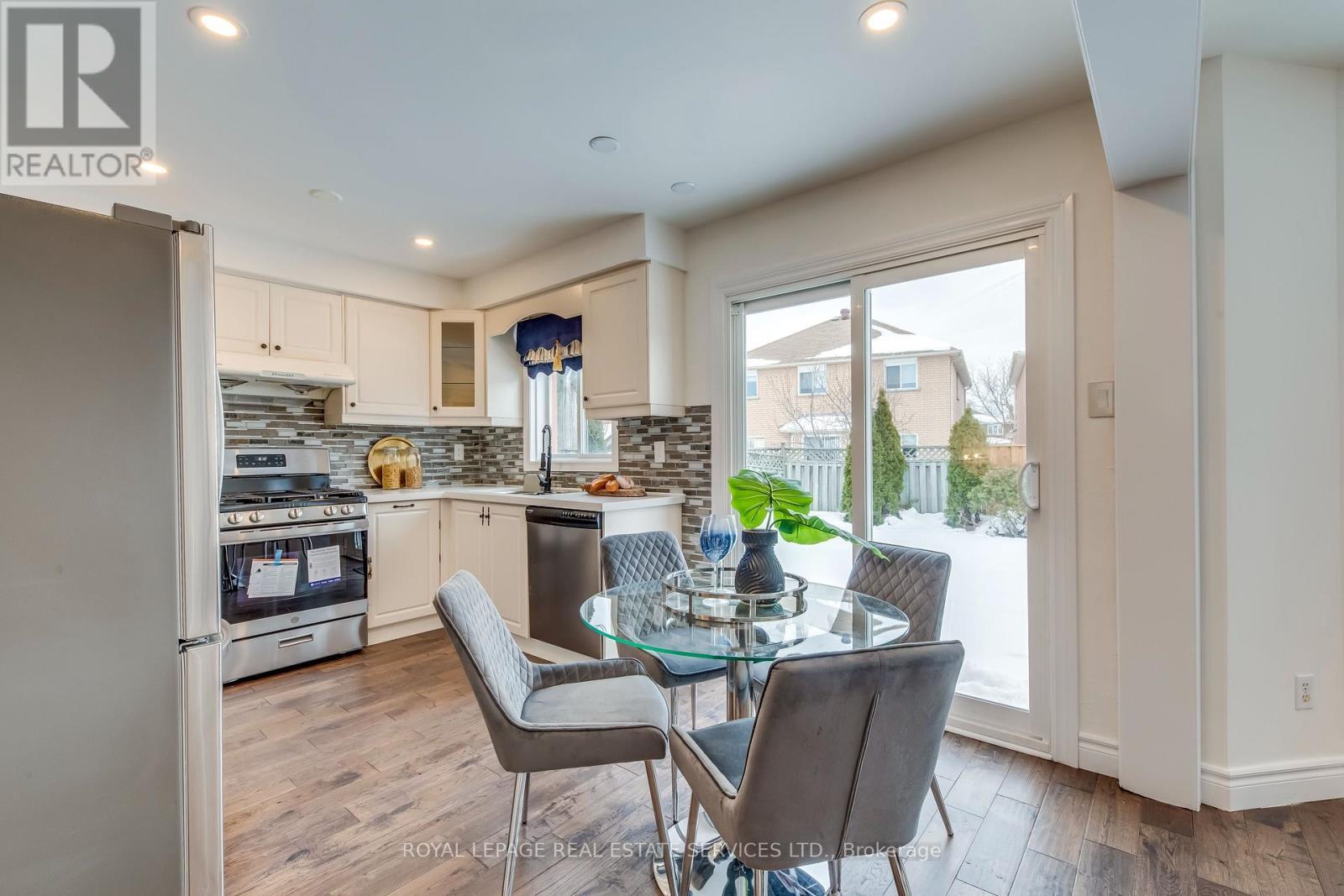 1452 Rimon Street, Mississauga, ON - Indoor