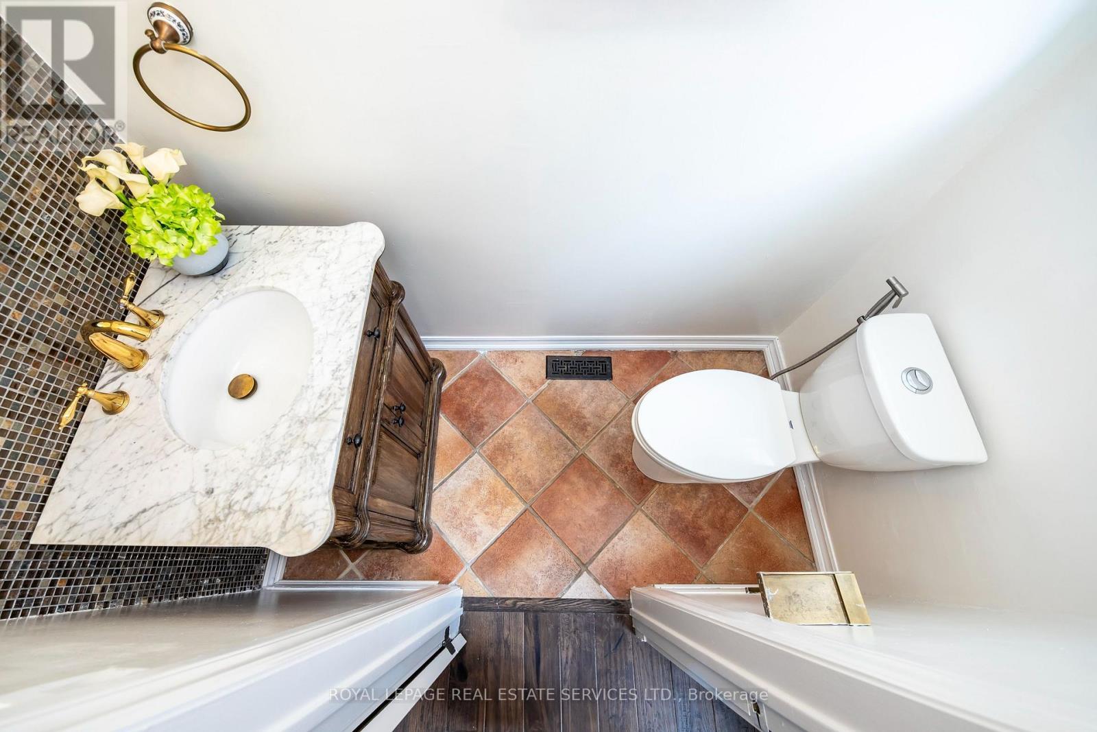 1452 Rimon Street, Mississauga, ON - Indoor Photo Showing Bathroom