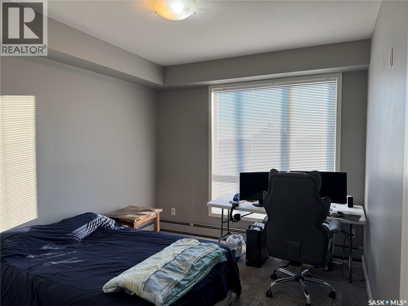 121 158 Pawlychenko Lane, Saskatoon, SK - Indoor Photo Showing Bedroom