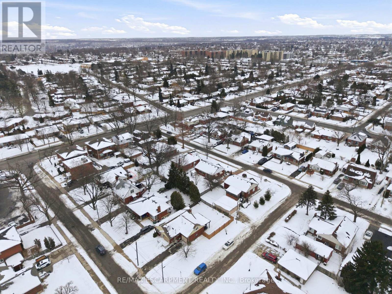 15 Mulock Avenue, Hamilton, ON - Outdoor With View