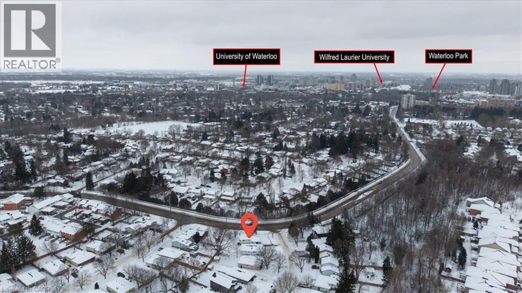 400 Midwood Crescent, Waterloo, ON - Outdoor