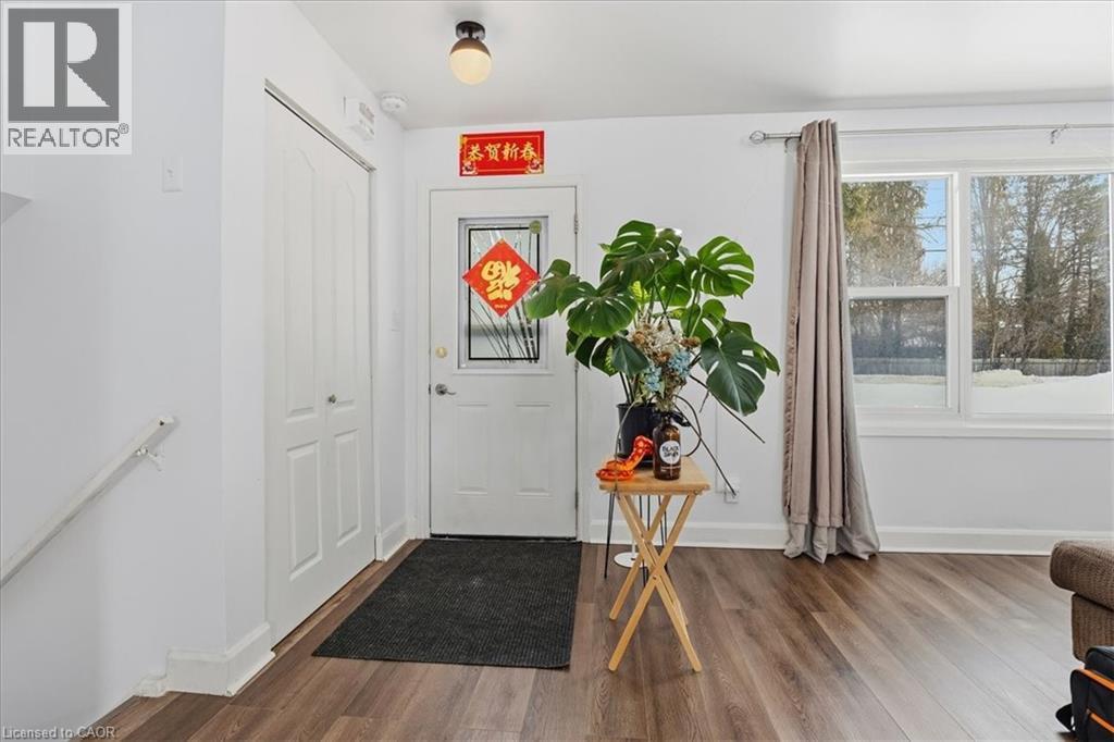 400 Midwood Crescent, Waterloo, ON - Indoor Photo Showing Other Room