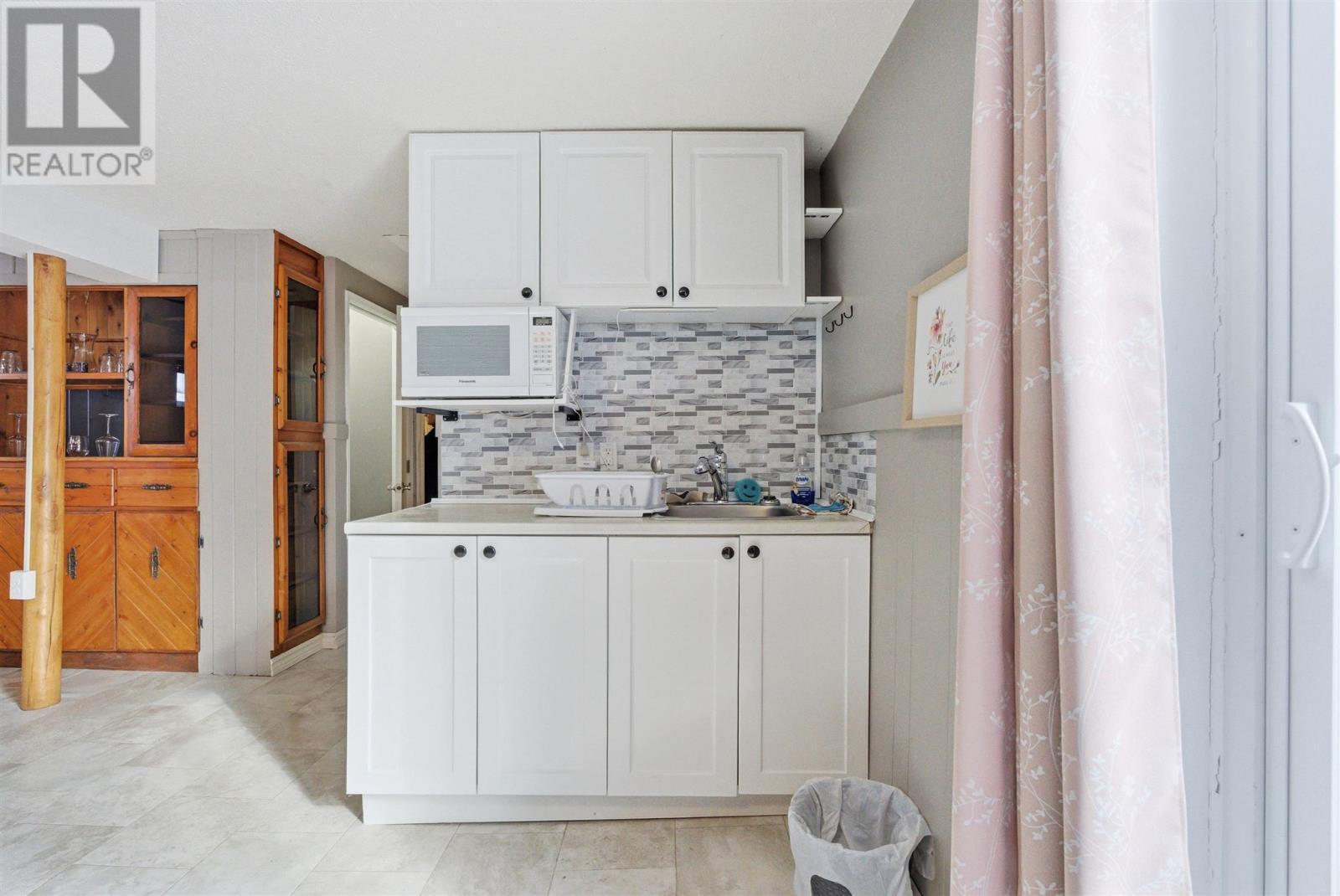 151 Youngfox Rd, Blind River, ON - Indoor