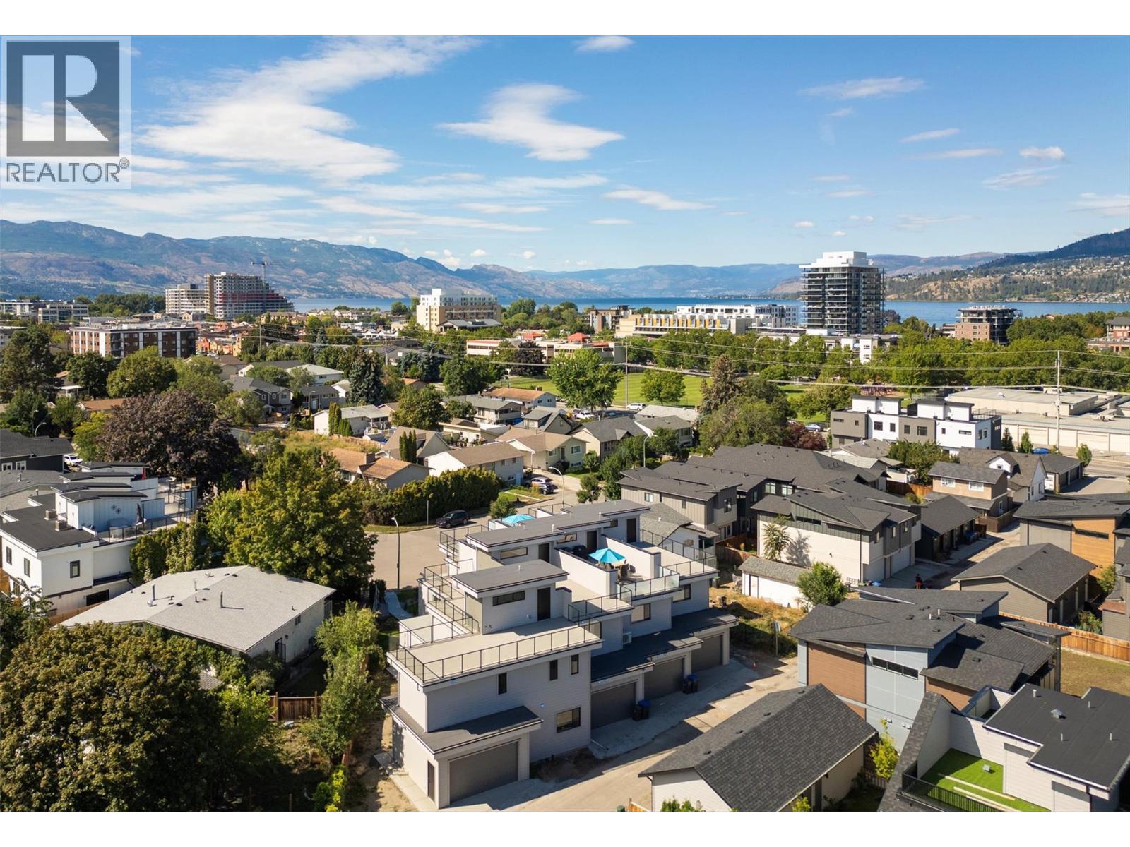 732 Coopland Crescent Unit# 4, Kelowna, BC - Outdoor With View