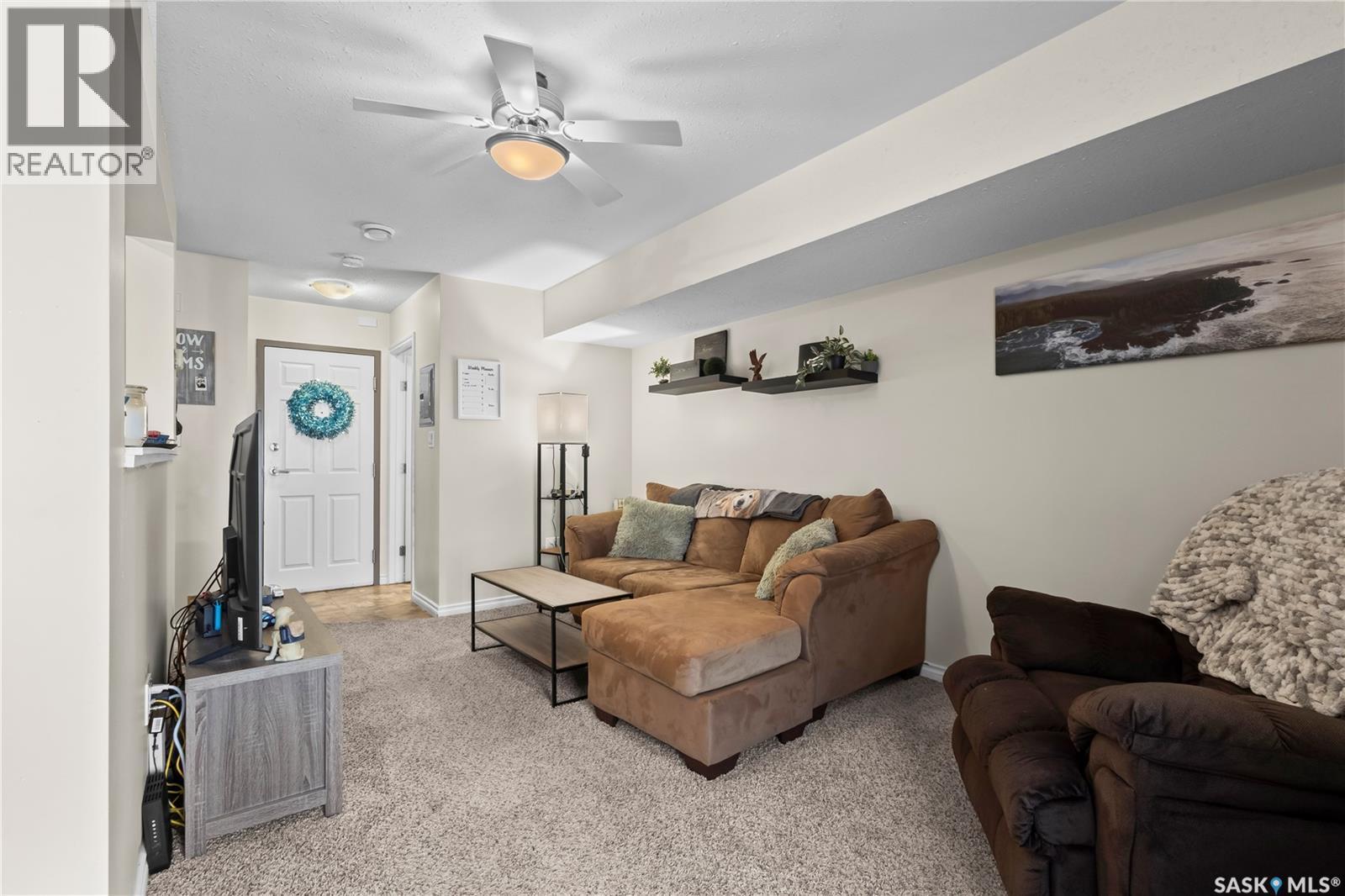 217 515 28Th Street E, Prince Albert, SK - Indoor