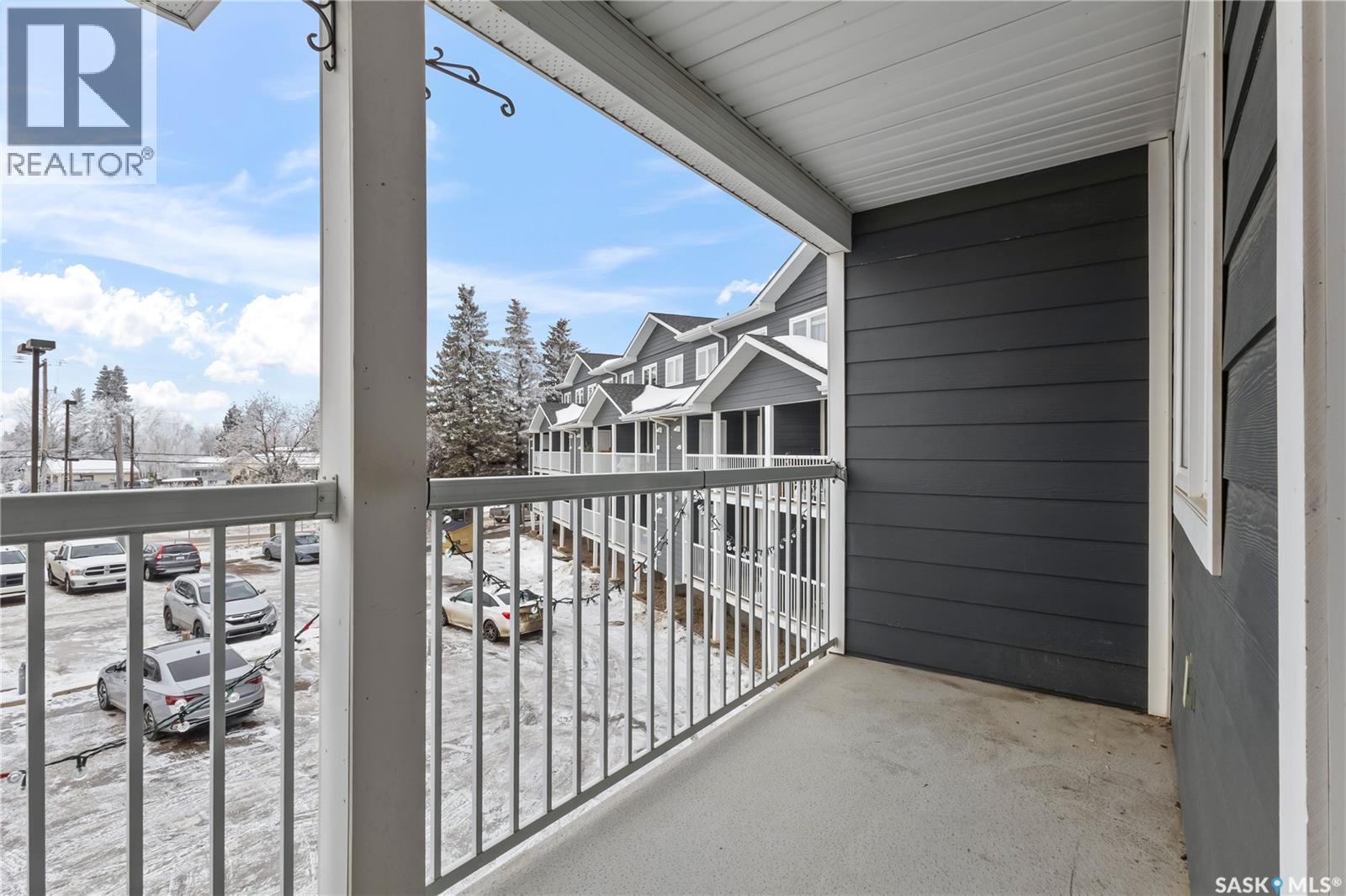 217 515 28Th Street E, Prince Albert, SK - Outdoor With Exterior