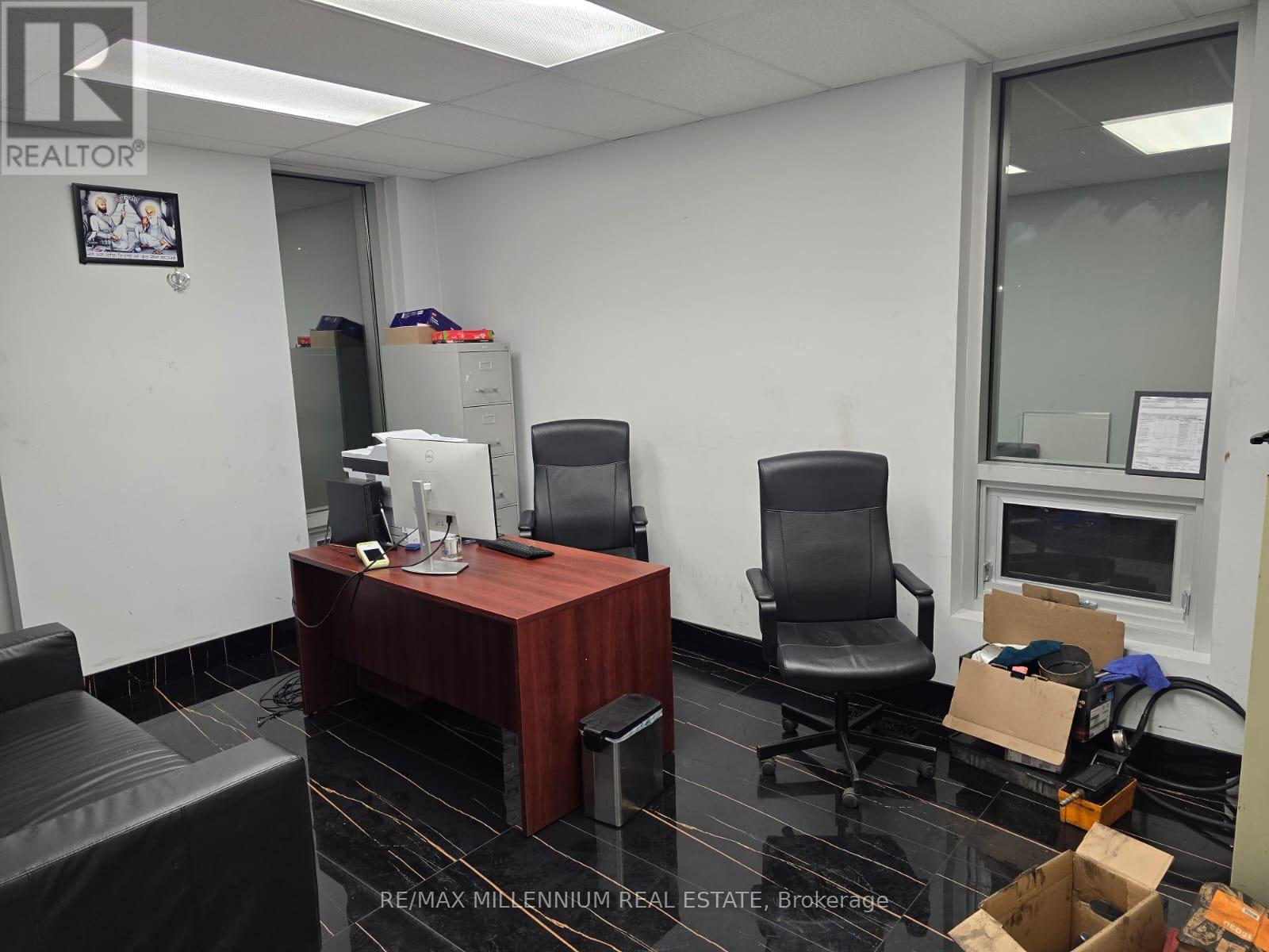 5435 Maingate Drive, Mississauga, ON
