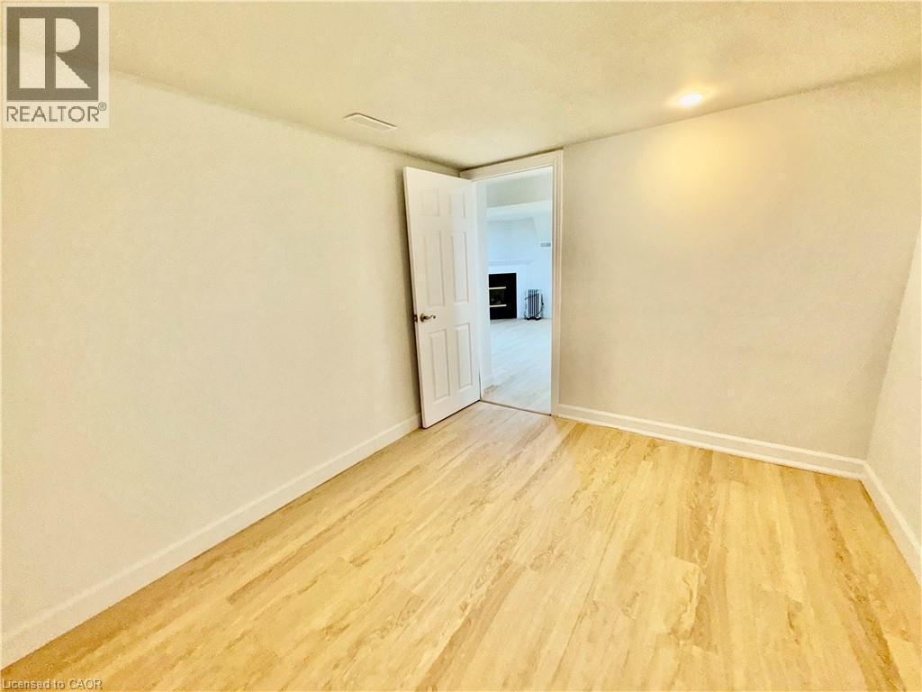 81 Summerlea Drive, Hamilton, ON - Indoor Photo Showing Other Room