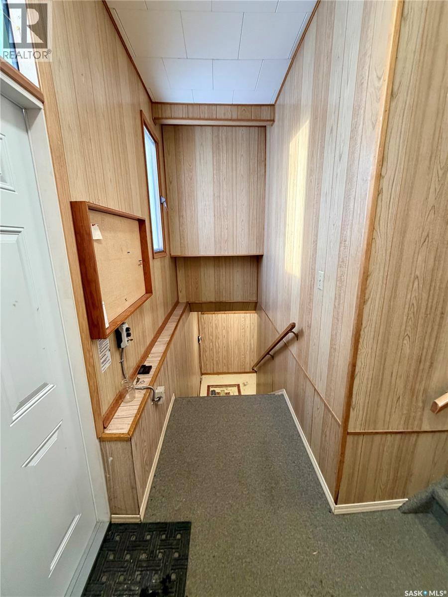 505 Railway Avenue, Beechy, SK