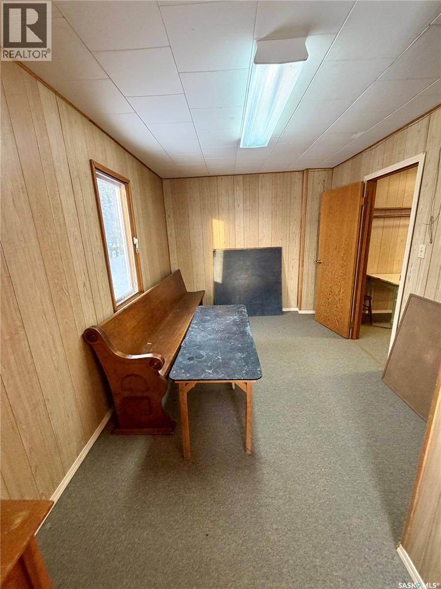 505 Railway Avenue, Beechy, SK