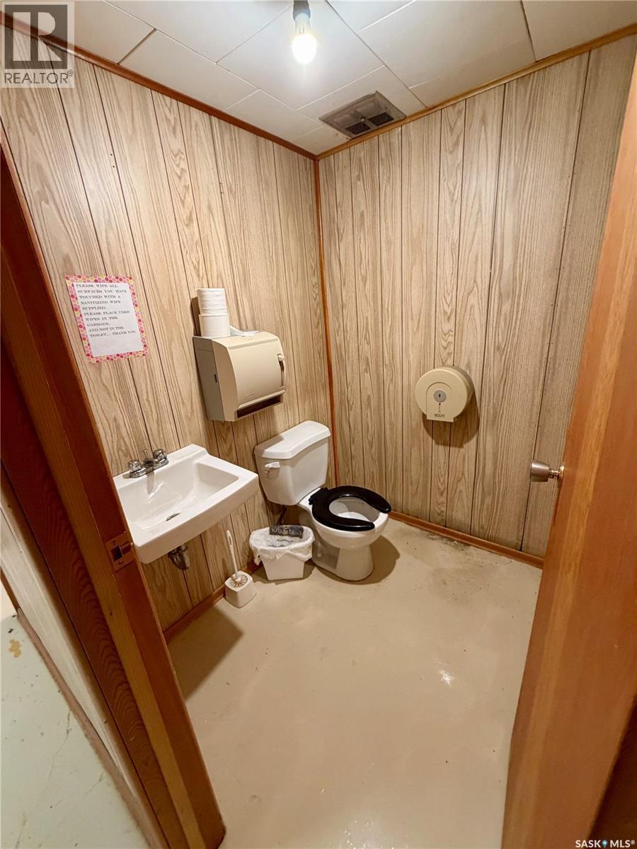 505 Railway Avenue, Beechy, SK