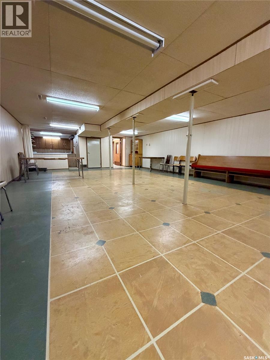 505 Railway Avenue, Beechy, SK